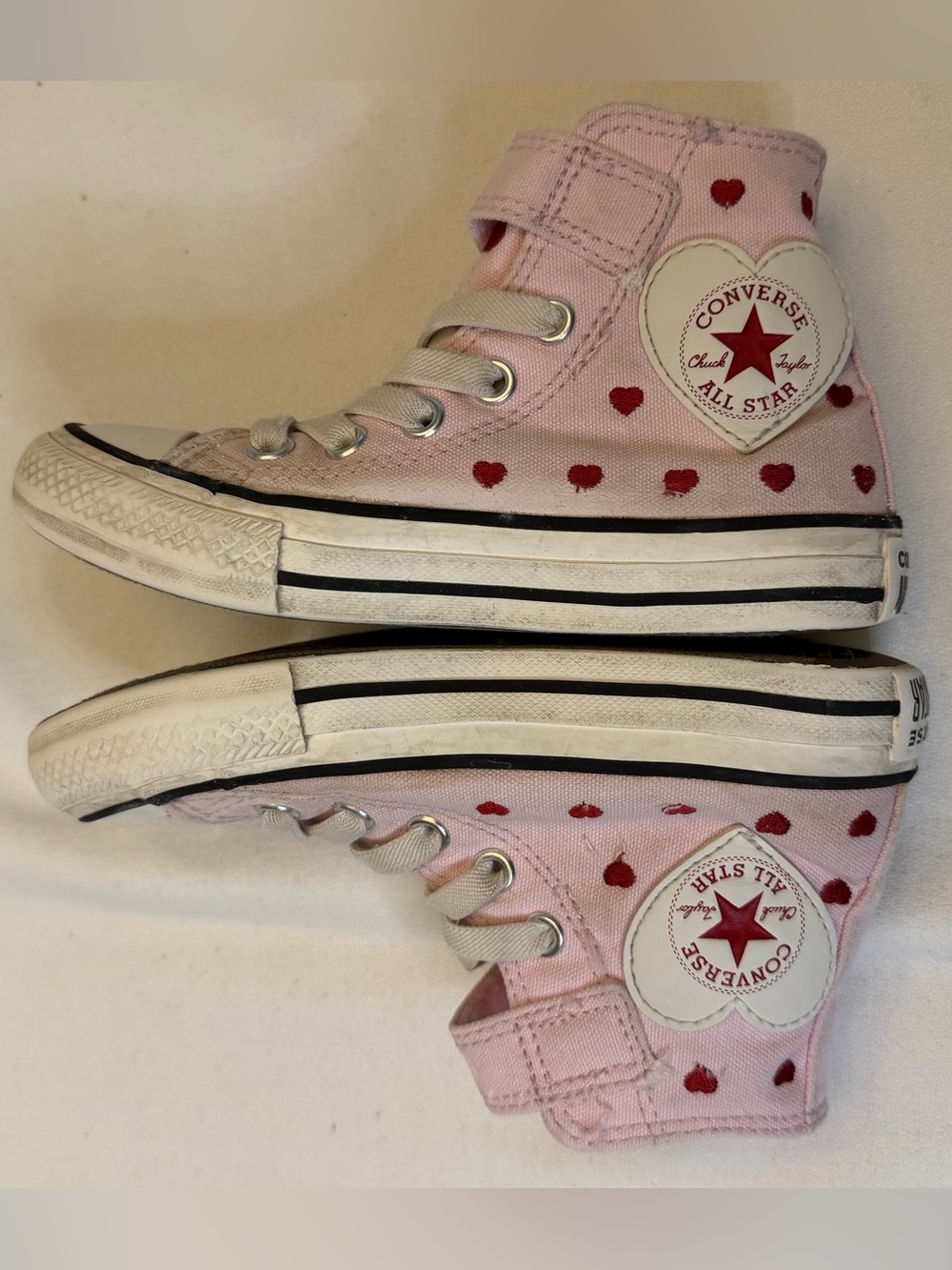Converse Chuck Taylor All Star Hearts Pink High Top Toddler Kids Size 10.5